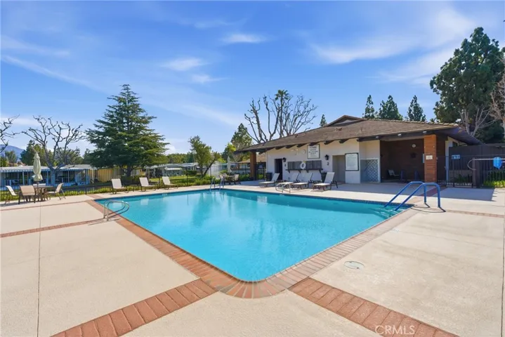 Community pool