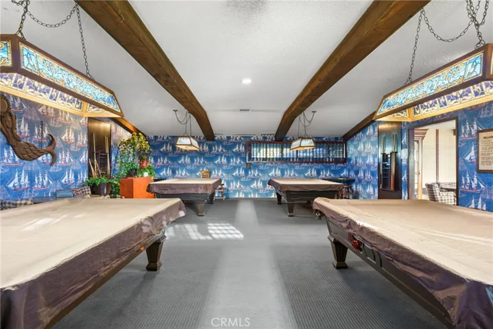 Billards room