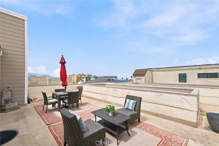 Private Rooftop Deck