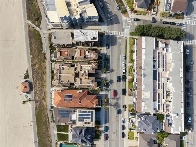 Aerial (Proximity to Beach)