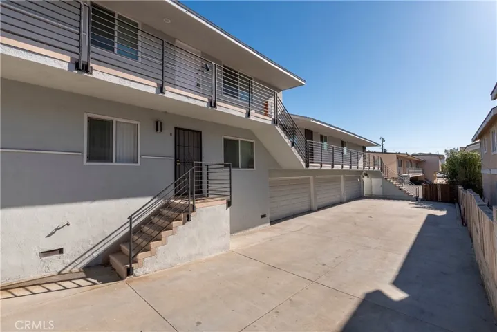 1906 Carnegie Lane E, Redondo Beach, California 90278