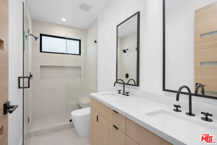 5313 Ben Avenue 1, Valley Village, California 91607