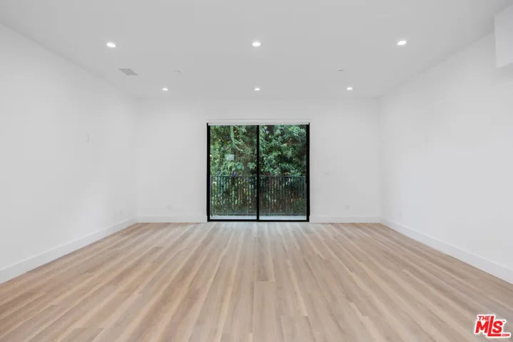 5313 Ben Avenue 1, Valley Village, California 91607