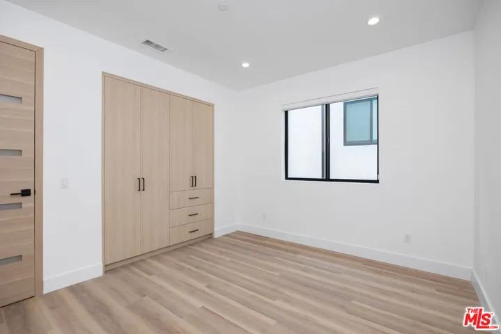 5313 Ben Avenue 1, Valley Village, California 91607