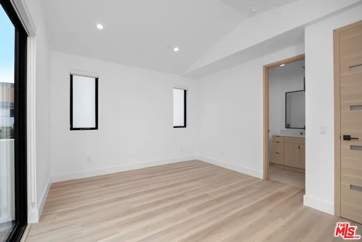 5313 Ben Avenue 1, Valley Village, California 91607