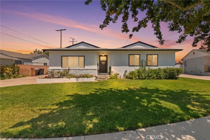 1427 E Hukee, Anaheim, California 92805