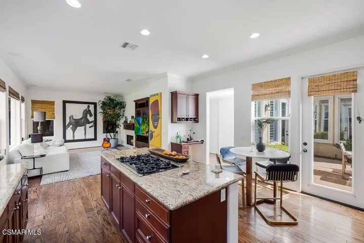 6103 Deerhill Rd-13