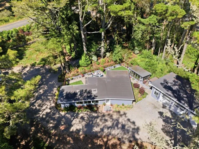 12180 Skyline Boulevard, Woodside, California 94062
