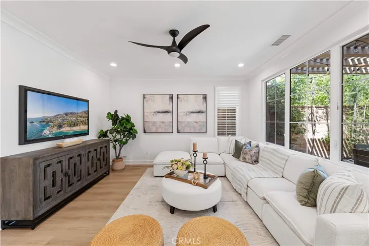 54 Painted Cameo, Irvine, California 92602
