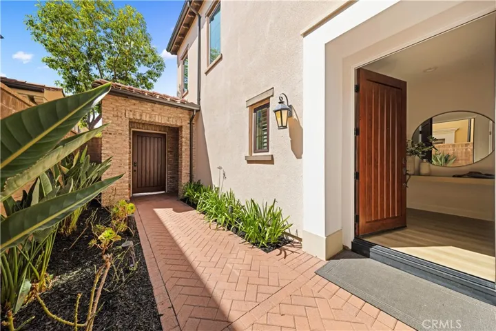 54 Painted Cameo, Irvine, California 92602