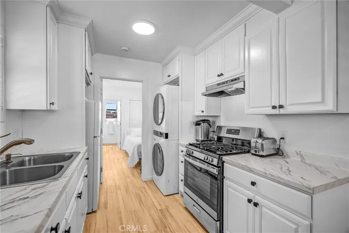 14508 Kingsdale Avenue, Lawndale, California 90260