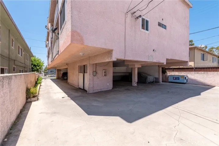 912 S Ash Avenue 1, Inglewood, California 90301
