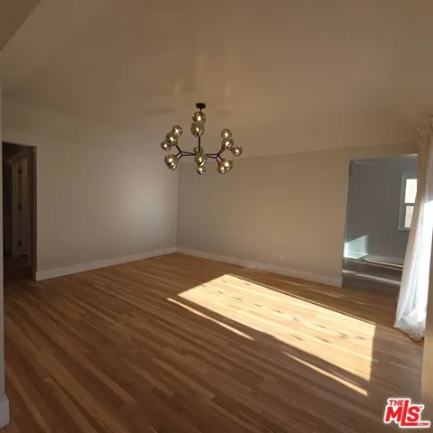 418 S Roxbury Drive, Beverly Hills, California 90212