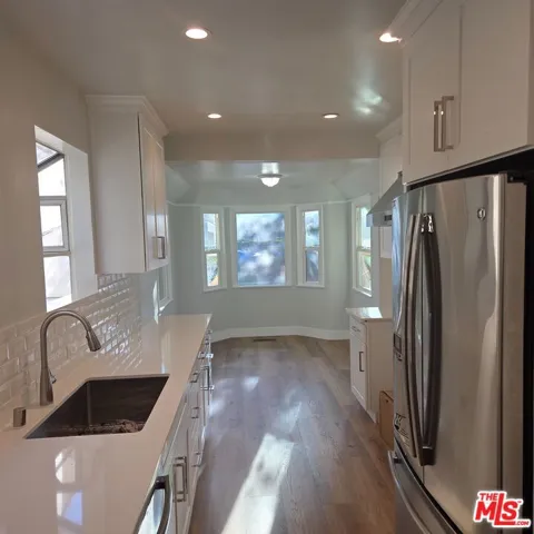 418 S Roxbury Drive, Beverly Hills, California 90212