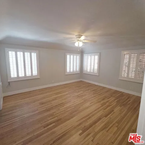 418 S Roxbury Drive, Beverly Hills, California 90212