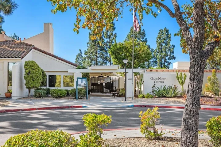 12733 Via Nasca, San Diego, California 92128