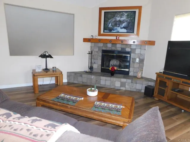 3355 Lakeview Drive, Julian, California 92036