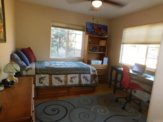 3355 Lakeview Drive, Julian, California 92036