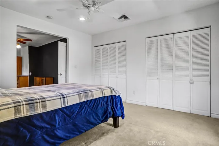 8018 Hatillo, Winnetka, California 91306