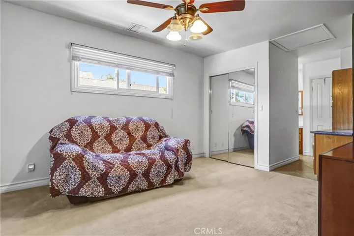 8018 Hatillo, Winnetka, California 91306
