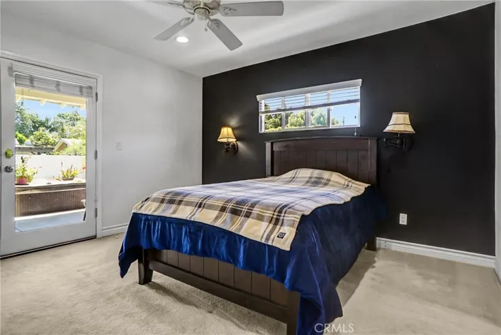 8018 Hatillo, Winnetka, California 91306