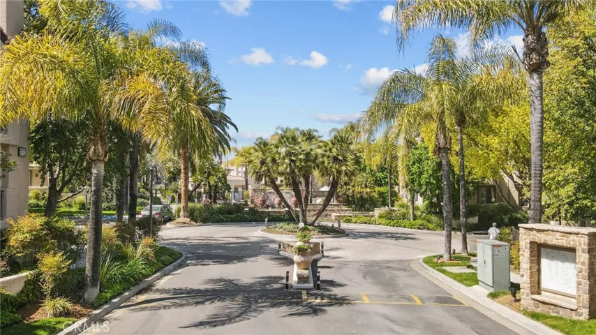 24153 Del Monte 354, Valencia, California 91355