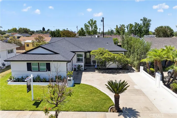 1030 E Oakmont, Orange, California 92867