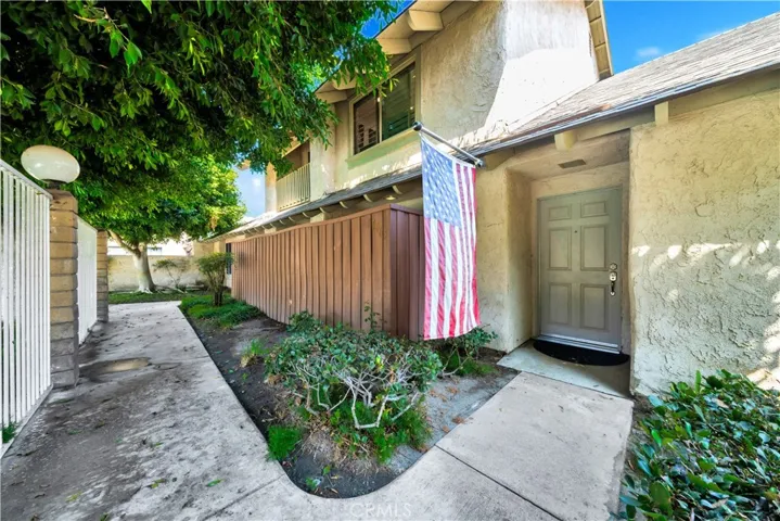 10065 Hidden Village, Garden Grove, California 92840