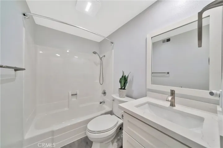10065 Hidden Village, Garden Grove, California 92840