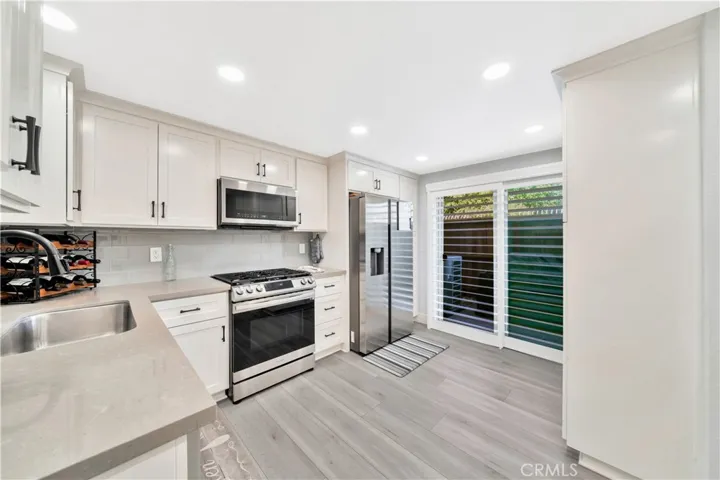 10065 Hidden Village, Garden Grove, California 92840