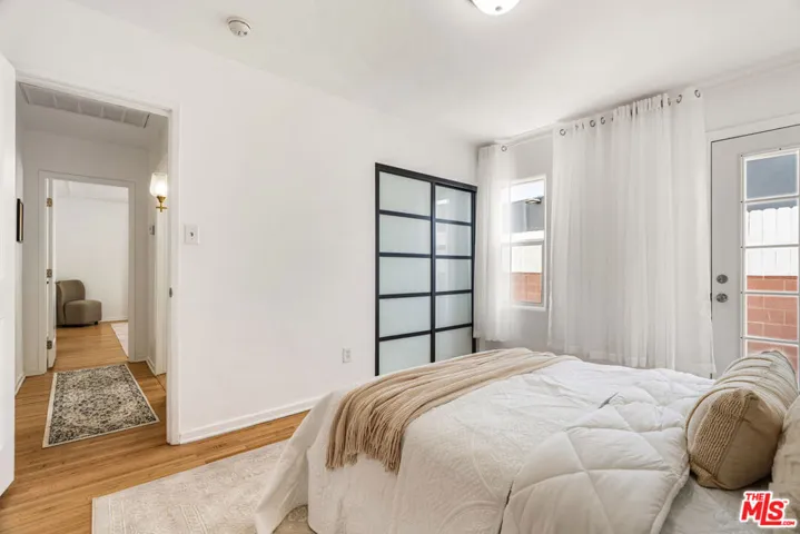 1185 Hauser Boulevard, Los Angeles, California 90019