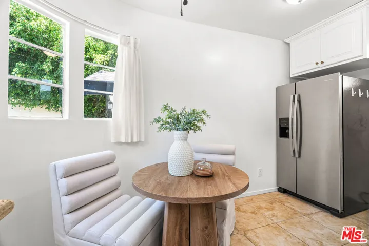1185 Hauser Boulevard, Los Angeles, California 90019
