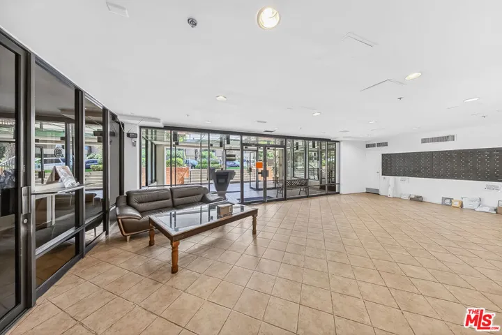 421 S La Fayette Park Place 515, Los Angeles, California 90057