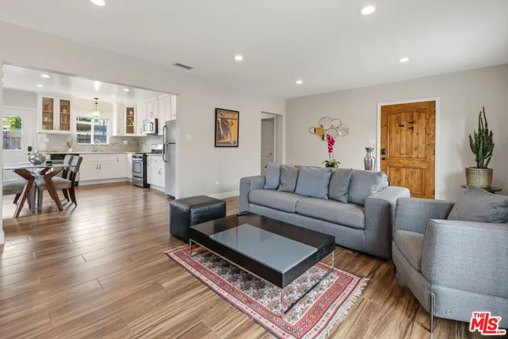4043 Harter Avenue, Culver City, California 90232