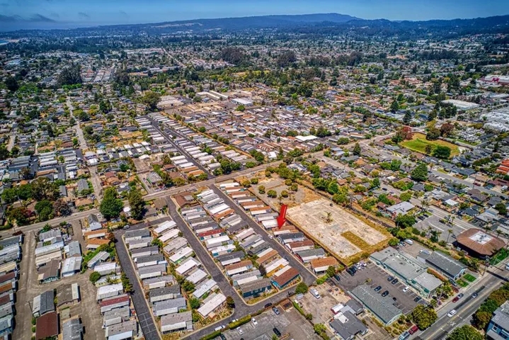1040 38th Avenue 9, Santa Cruz, California 95062