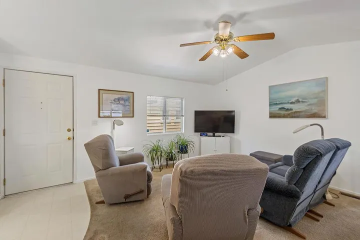 1040 38th Avenue 9, Santa Cruz, California 95062