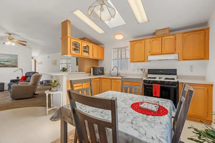 1040 38th Avenue 9, Santa Cruz, California 95062