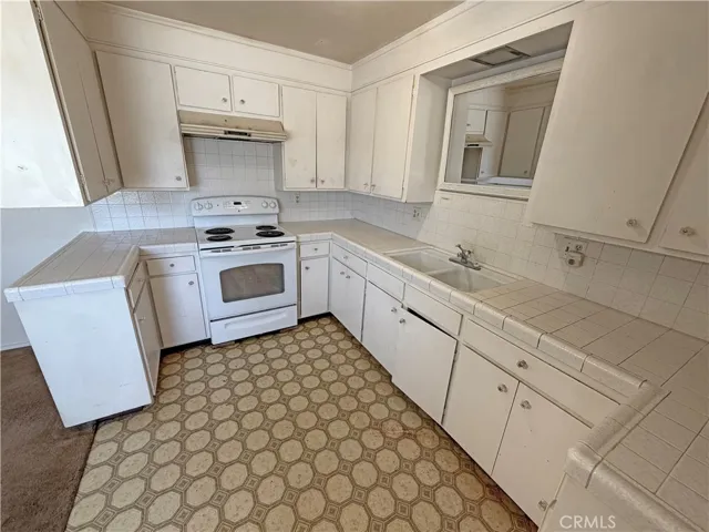 7426 Elata, Yucca Valley, California 92284