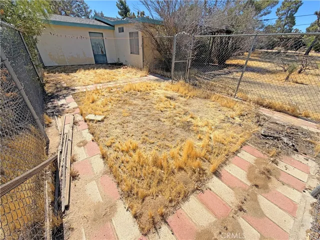 7426 Elata, Yucca Valley, California 92284
