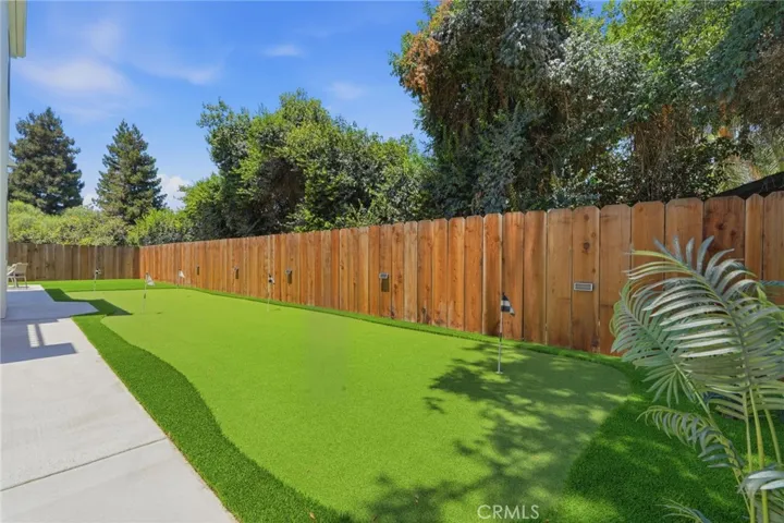5622 W Prospect, Visalia, California 93291