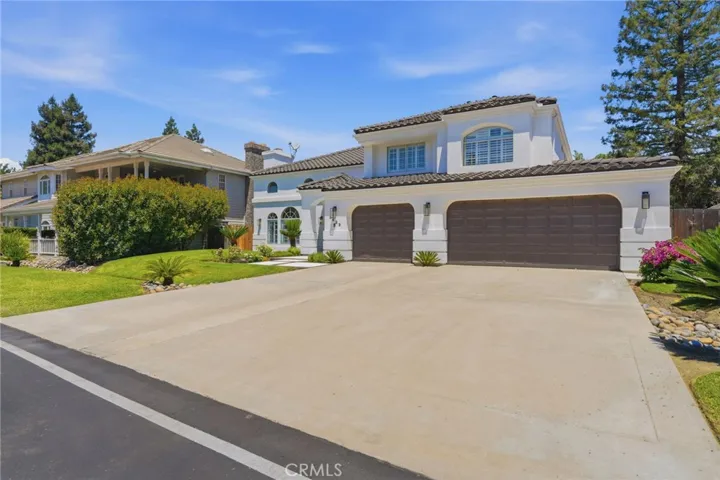 5622 W Prospect, Visalia, California 93291