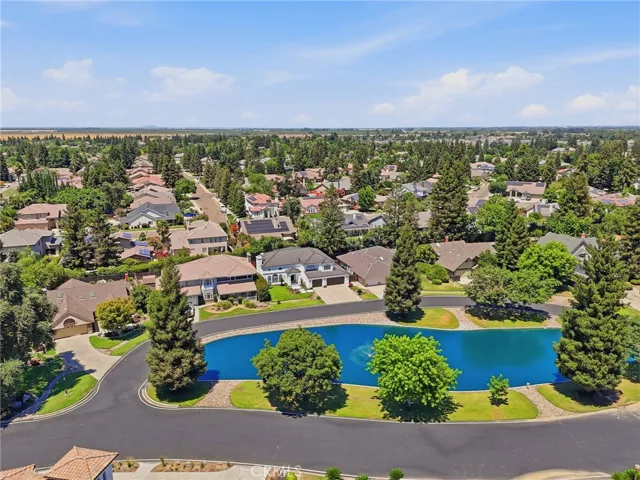 5622 W Prospect, Visalia, California 93291