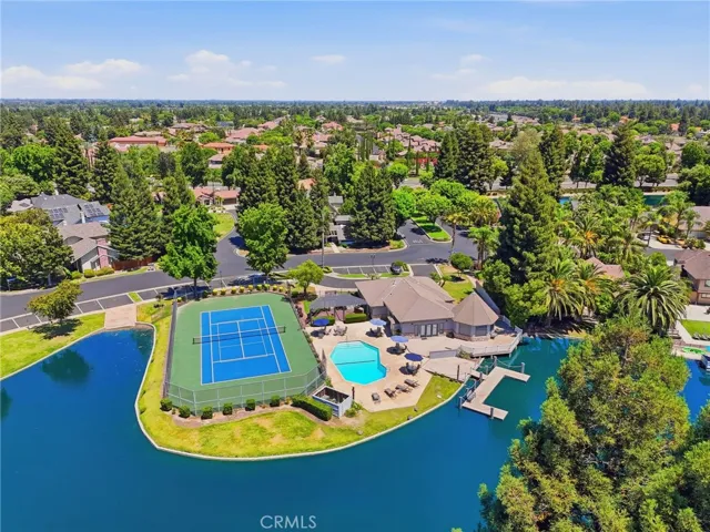 5622 W Prospect, Visalia, California 93291