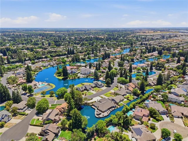 5622 W Prospect, Visalia, California 93291