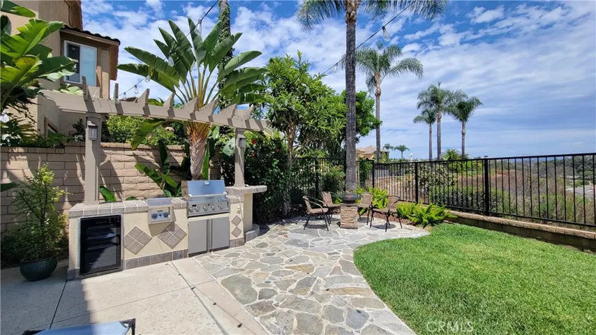 25671 Pacific Crest, Mission Viejo, California 92692