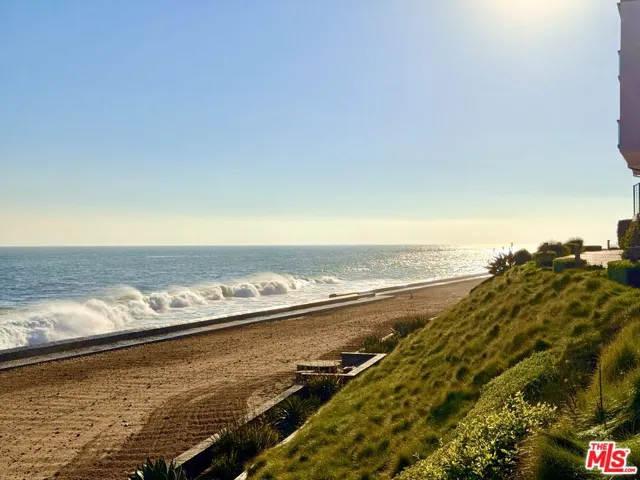 11916 Whalers Lane, Malibu, California 90265