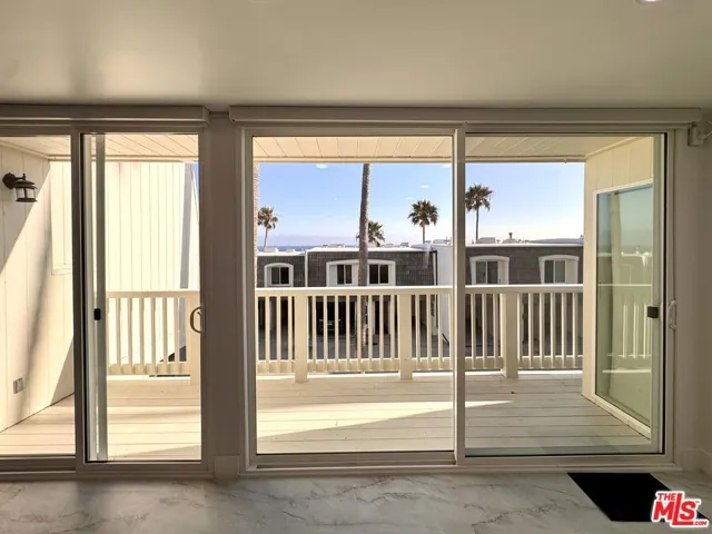 11916 Whalers Lane, Malibu, California 90265