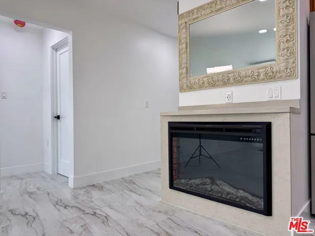 11916 Whalers Lane, Malibu, California 90265