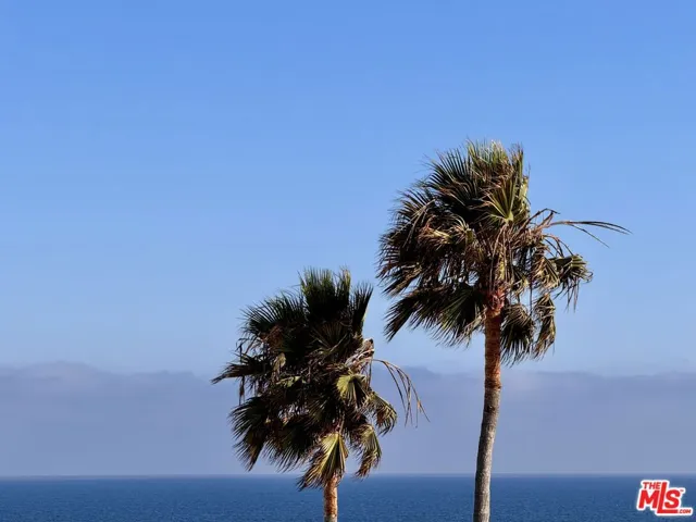11916 Whalers Lane, Malibu, California 90265