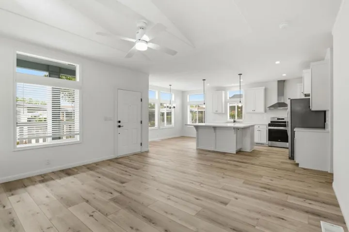 1050 Borregas Avenue 49, Sunnyvale, California 94089